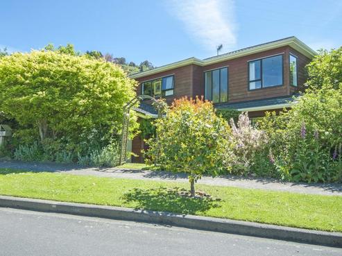140 Tirohanga Road, Tirohanga