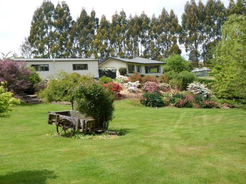 144 Whangamata Road, Kinloch