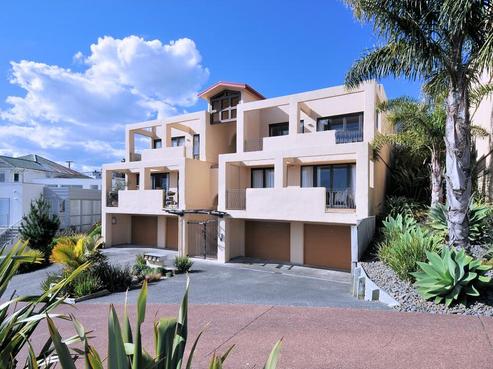 15/5 Monte Cassino Place, Birkdale