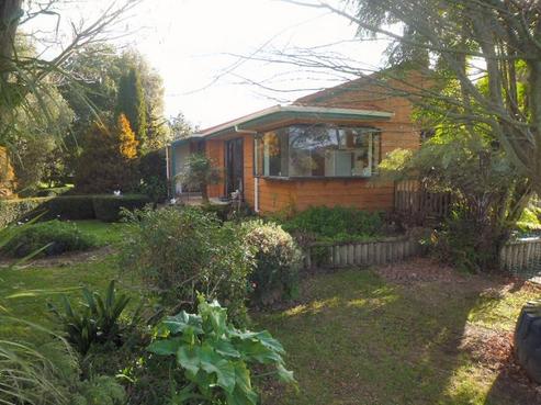 44 Te Kauanga Road, Coroglen