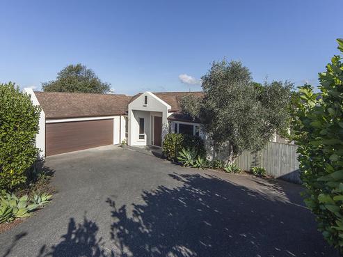 42 Rising Parade, Fairview Heights