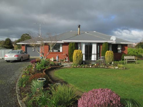 31 Waikawa Road, Owaka