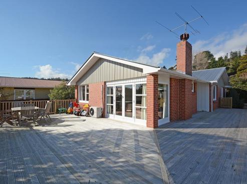15 Hillside Drive, Maoribank