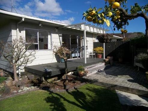 1/39 Challen Close, Conifer Grove