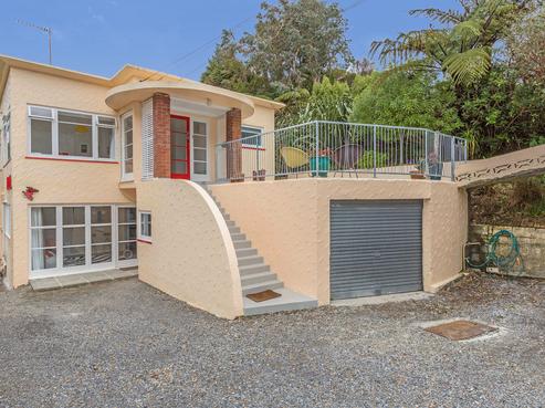 57 Maungaraki Road, Korokoro
