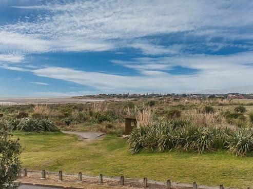 280 Manly Street, Paraparaumu Beach