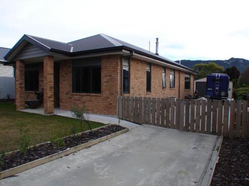 7 Sutherland Street, Dunollie
