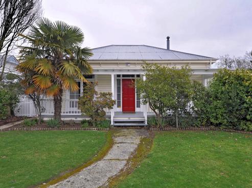 63 Cleveland Street, Edgeware