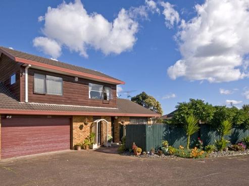 20A Kallaroo Place, Botany Downs