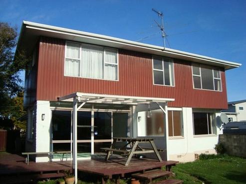 592 Tay Street, Hawthorndale