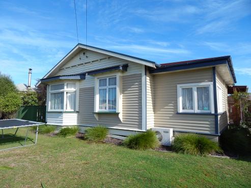 26 Peel Street, Westport