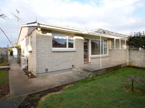 4/98 Lowe Street, Avenal