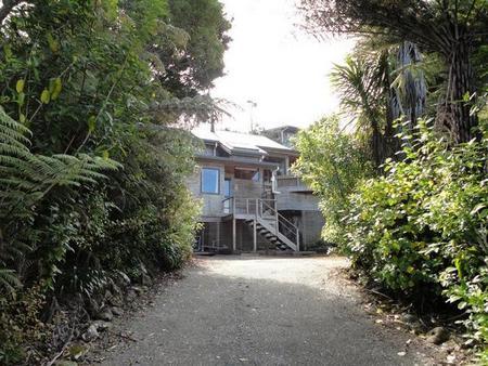 31 Clinton Road, Tawharanui Peninsula