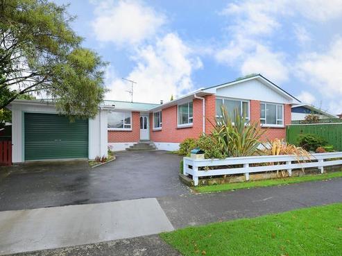37 Pasadena Crescent, Totara Park