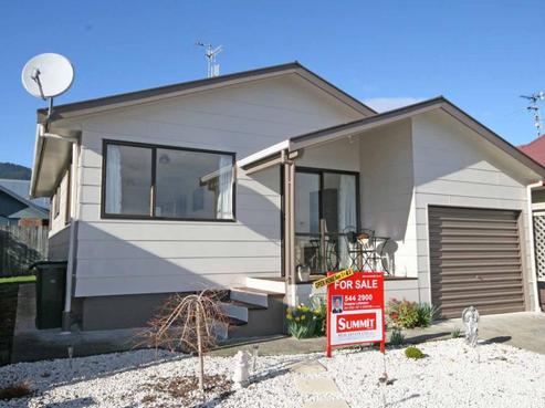 4 Fernlea Rise, Richmond