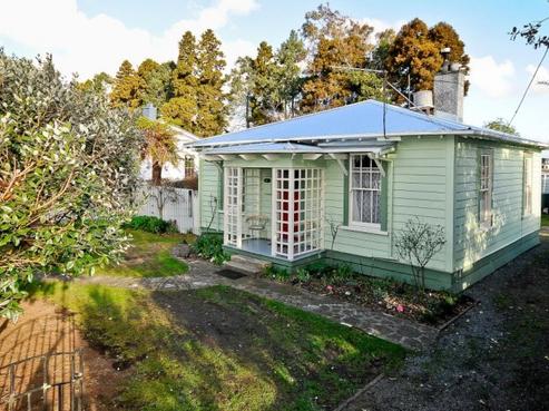 2 Weka Street, Frankton