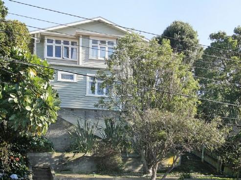 302 Adelaide Road, Newtown
