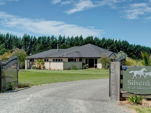 2/1068 Sandy Knolls Road, West Melton