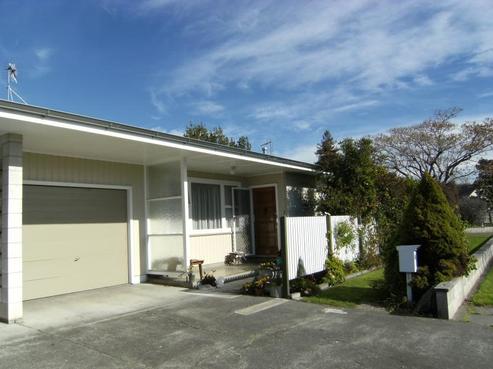 1/7 Te Aute Road, Havelock North