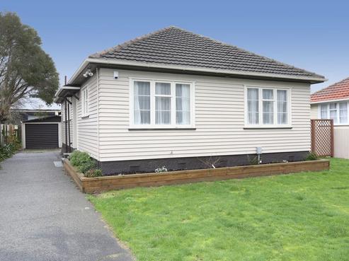 99 Naenae Road, Naenae