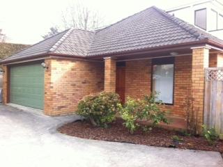 92 Bleakhouse Road, Howick