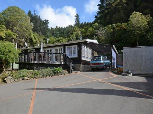 130 Pinehaven Road, Pinehaven