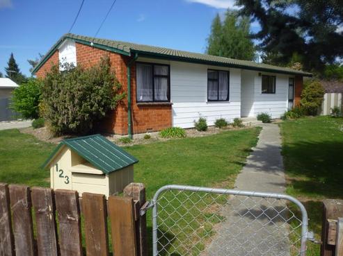 123 Hazlett Street, Clyde