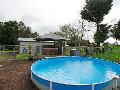 4 Taitua Road, Temple View