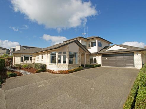 30 The Ford, Huntington