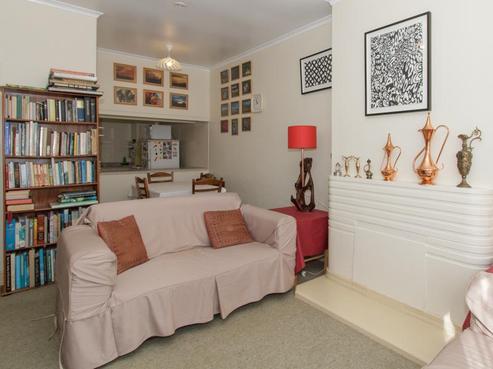 2/207 Mclean Street, Saint Leonards