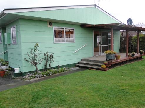 4B Snowden Place, Brightwater