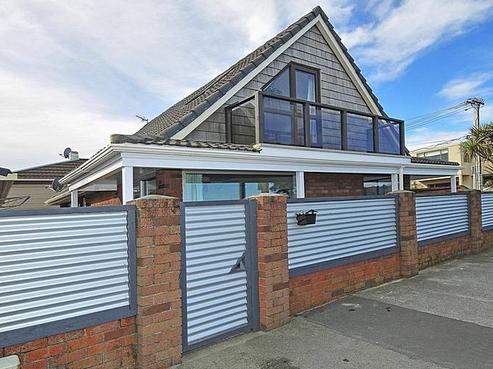 141C The Esplanade, Petone