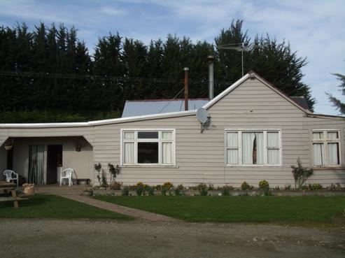 1074 Knapdale Road, Gore Surrounds