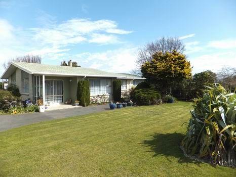 96 South Road, Manaia