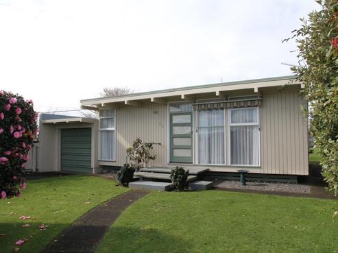 22 Hunter Street, Hawera