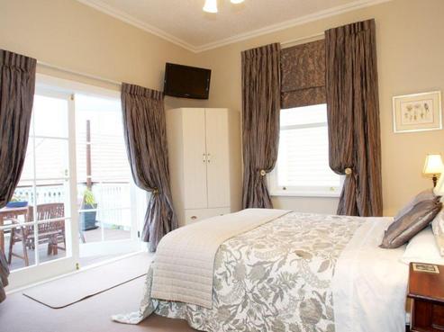 283 Marine Parade, Napier South