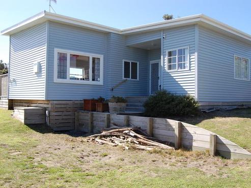 7 Queens Road, Waikanae Beach