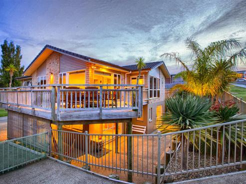 50 Mera Road, Algies Bay