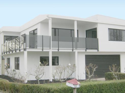51 Lansdowne Crescent, Glenview