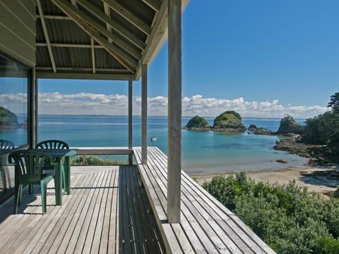 25 Jane York Place, Rakino Island