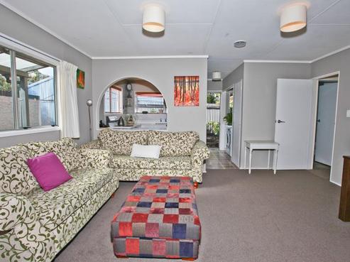 2/15 Gorrie Street, Nelson South