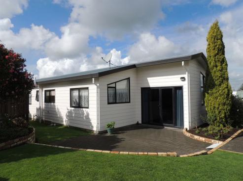 27A Young Street, Saint Kilda