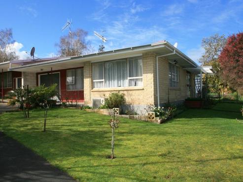 13A Limbrick Street, Waipawa