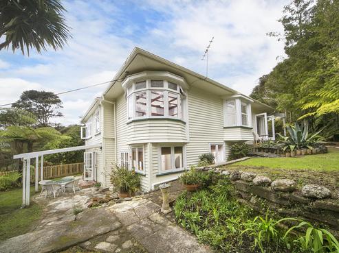 274 Huia Road, Titirangi