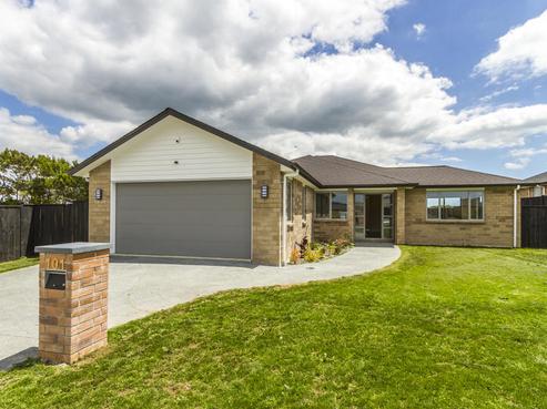 101 Parkhaven Drive, Rosehill