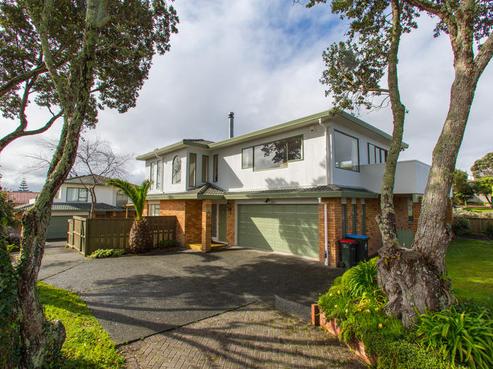 2/94 Halsey Drive, Lynfield
