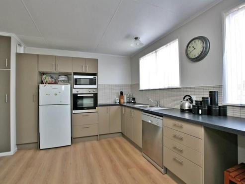 70 Middle Road, Havelock North
