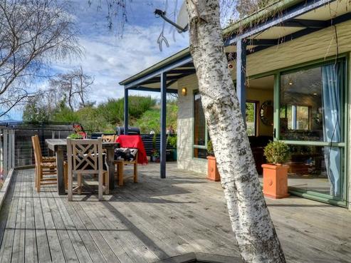 5 Pine Lane, Fernhill/Sunshine Bay