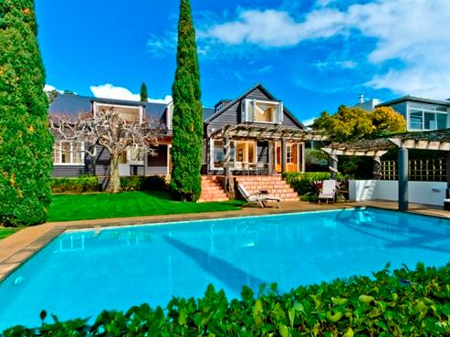 36 Castor Bay Road, Castor Bay