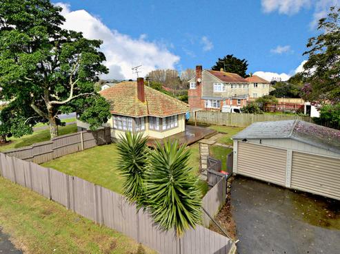 77 Tripoli Road, Panmure